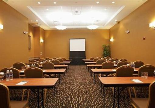 фото отеля Courtyard Hotel Montvale