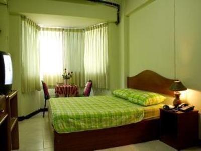 фото отеля R.C.N. Court & Inn Chiang Mai