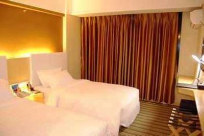 фото отеля Xiangzhou Yujing Business Hotel