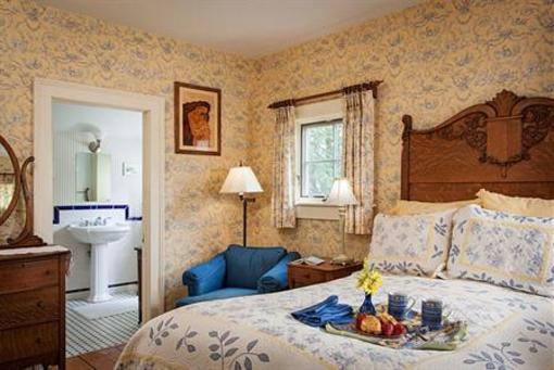 фото отеля Inn at Weston