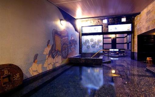 фото отеля Awara Grand Hotel
