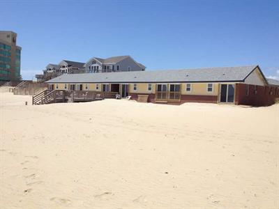 фото отеля Dolphin Oceanfront Motel