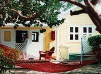 фото отеля Linton's Beach Cottages