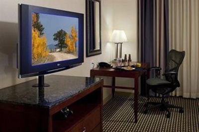 фото отеля Hilton Garden Inn Denver Downtown