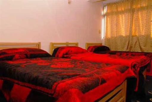 фото отеля Teacher Hotel and Club