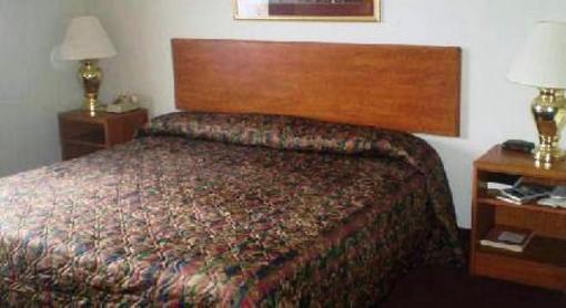 фото отеля Americas Best Inn And Suites Gaylord