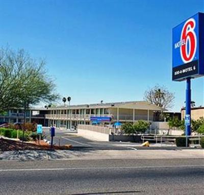 фото отеля Motel 6 Sun City - Youngtown