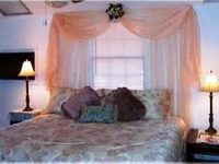 Inn on Thistle Hill Bed & Breakfast Boston (Virginia)