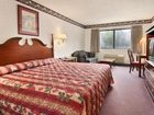 фото отеля Days Inn & Suites Warsaw
