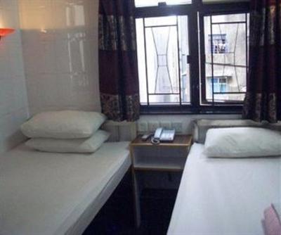 фото отеля Golden Maple Leaf Guest House