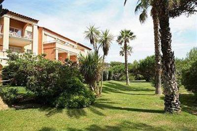 фото отеля Pierre and Vacances Hameau de la Pinede Residence Hyeres