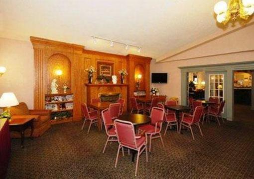 фото отеля Comfort Inn Splash Harbor