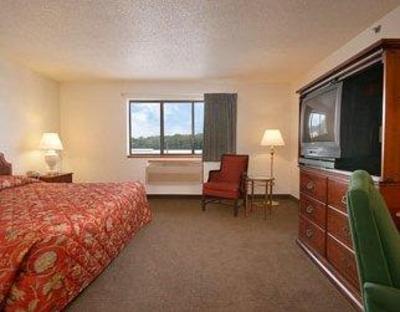 фото отеля Super 8 Motel Portage