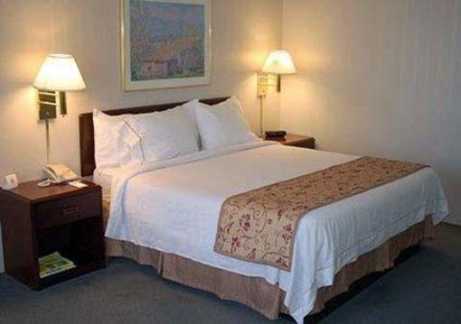 фото отеля Rodeway Inn Greenville
