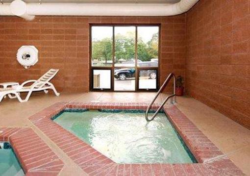 фото отеля Econo Lodge Carthage
