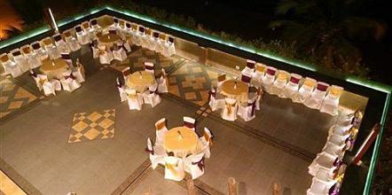 фото отеля Citizen Hotel Mumbai