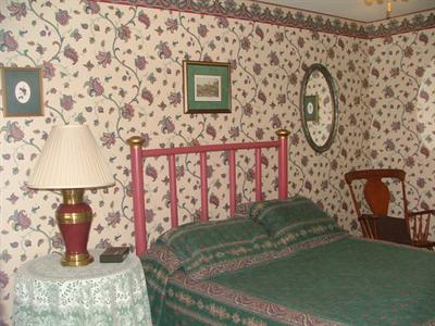 фото отеля Thee Hubbell House