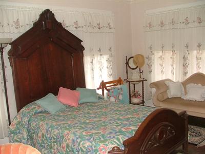 фото отеля Thee Hubbell House