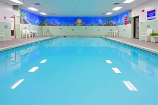 фото отеля Holiday Inn Express Stony Brook