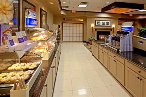 фото отеля Holiday Inn Express Stony Brook