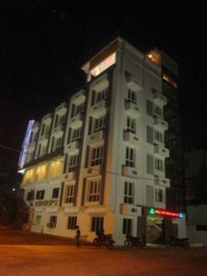 фото отеля Hotel Hill Top International