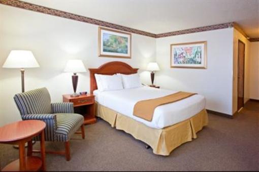 фото отеля Holiday Inn Express Johnstown