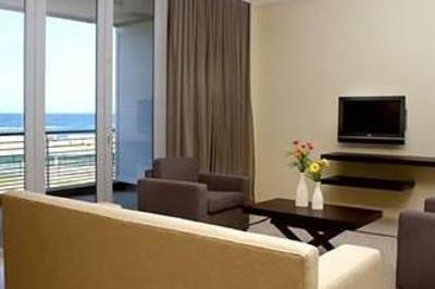 фото отеля The Quays on Timeball Hotel Durban