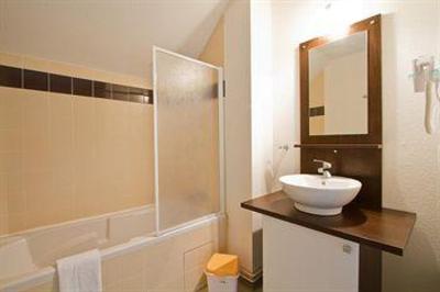 фото отеля Le Domaine Des Gentianes Chalet Gresse-en-Vercors