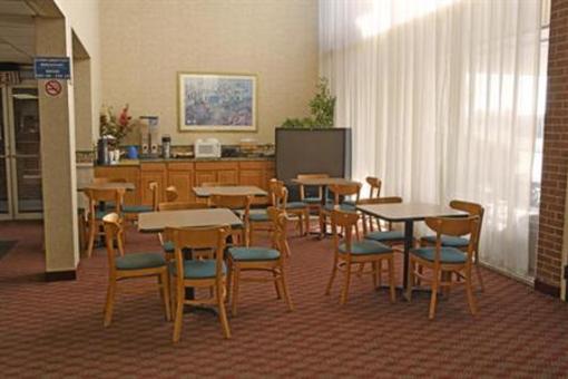 фото отеля Americas Best Value Inn - Richmond Airport