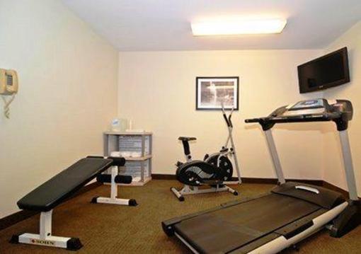 фото отеля Sleep Inn Henderson (North Carolina)