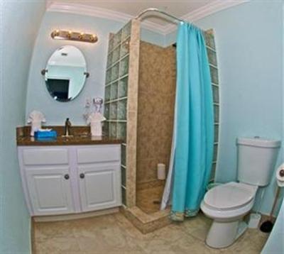 фото отеля Compass Point Dive Resort