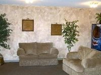 Brunner's Inn & Suites