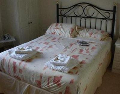 фото отеля Malone Guesthouse