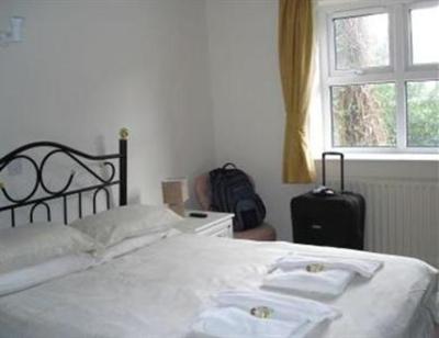 фото отеля Malone Guesthouse
