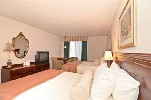 фото отеля BEST WESTERN Plus Salbasgeon Inn & Suites of Reedsport