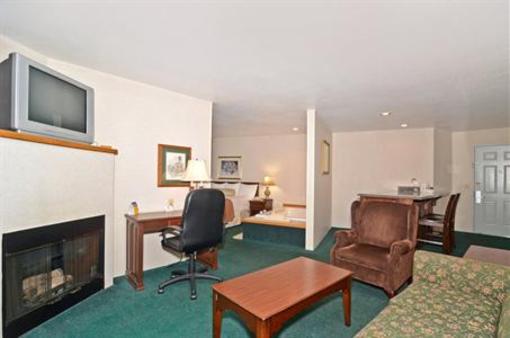 фото отеля BEST WESTERN Plus Salbasgeon Inn & Suites of Reedsport