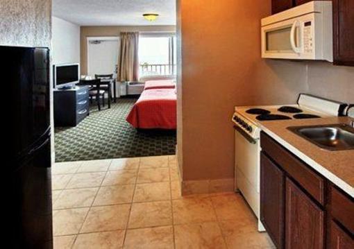 фото отеля Econo Lodge Oceanfront Daytona Beach