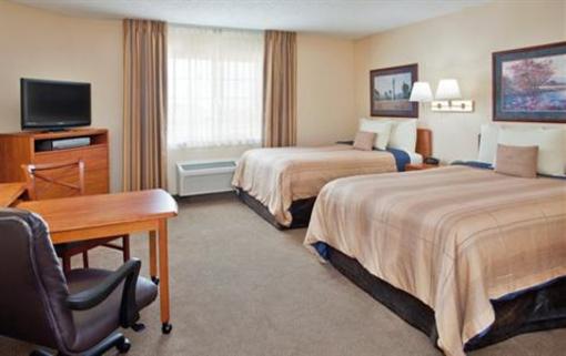 фото отеля Candlewood Suites Emporia