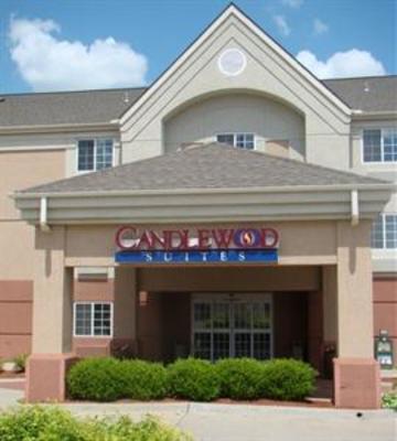 фото отеля Candlewood Suites Emporia