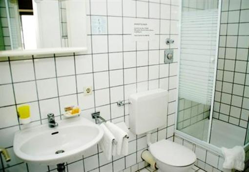 фото отеля Alter Simpl Hotel Mannheim
