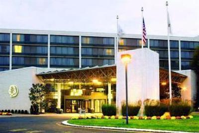 фото отеля Doubletree Somerset Executive Meeting Center