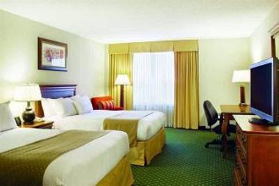 фото отеля Doubletree Somerset Executive Meeting Center