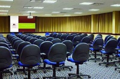 фото отеля Doubletree Somerset Executive Meeting Center