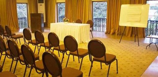 фото отеля Aguada Anchorage - The Villa Resort