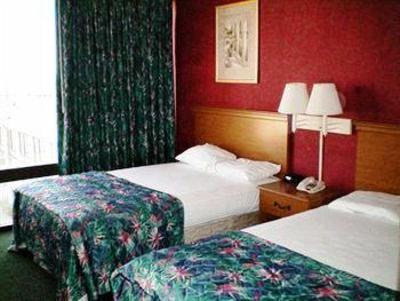 фото отеля Budgetel Inn & Suites Airport San Antonio