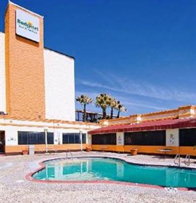 фото отеля Budgetel Inn & Suites Airport San Antonio