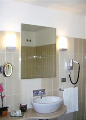 фото отеля Hotel Langhe & Monferrato