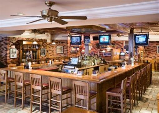 фото отеля Holiday Inn Long Island-Islip Airport