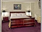 фото отеля Holiday Inn Long Island-Islip Airport