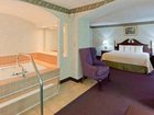 фото отеля Holiday Inn Long Island-Islip Airport